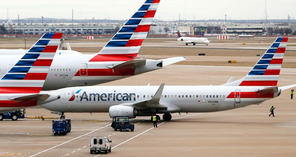 美航675个航班延误或被取消：称因技术故障 大量旅客滞留