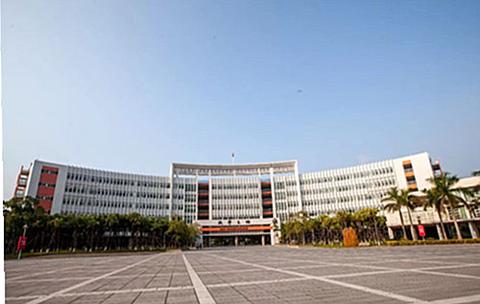 中国首家具备招生资质的温泉学院成立