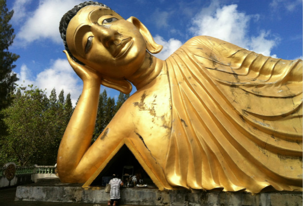 系列安全事件重创旅游信心 赴泰中国游客锐减