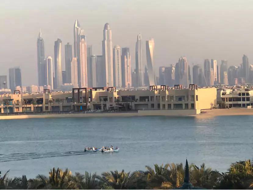 魏小安阿联酋散记（上）：迪拜凭什么成为世界级奢华旅游目的地？