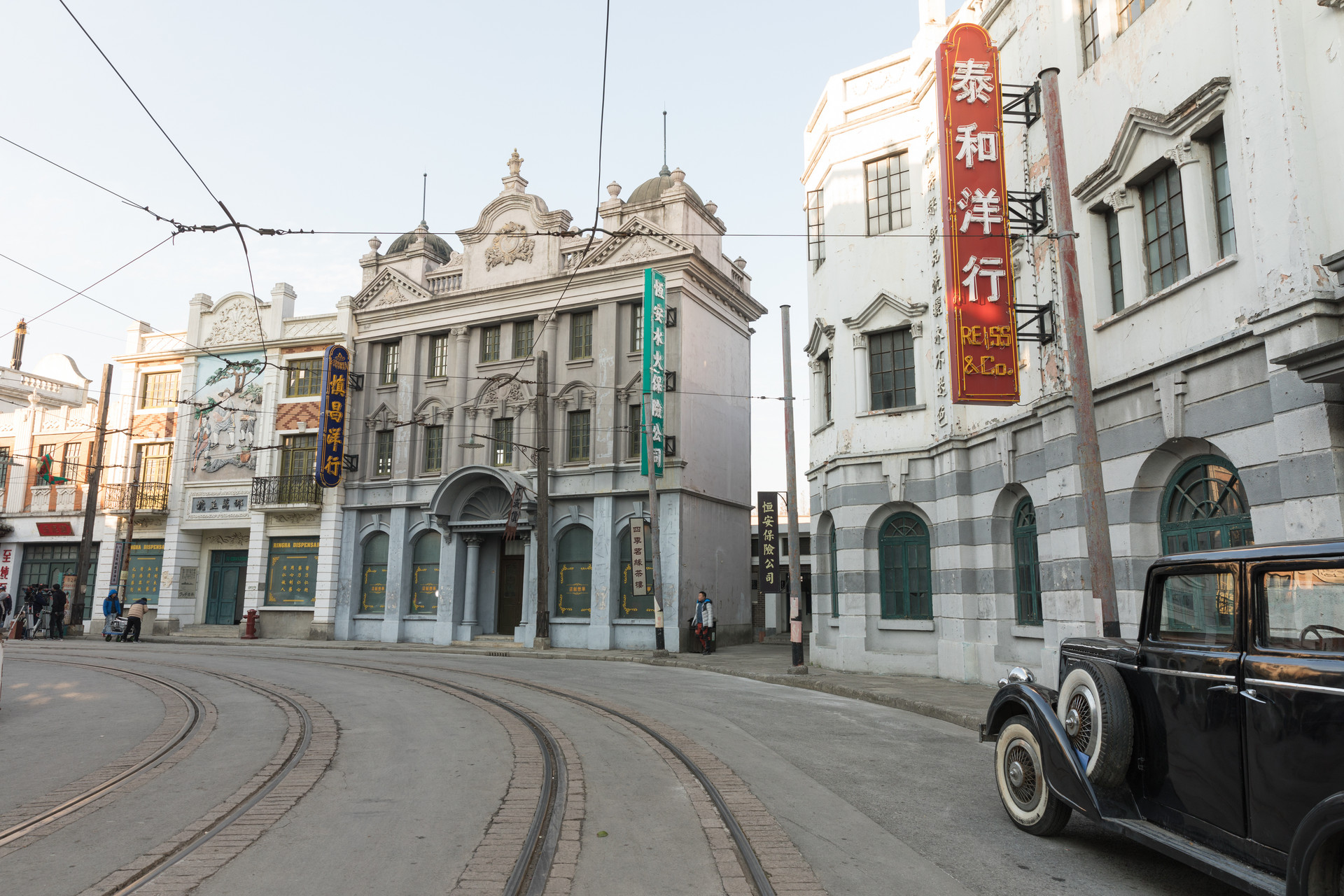 上海影视乐园启动二期建设：现代化的老上海