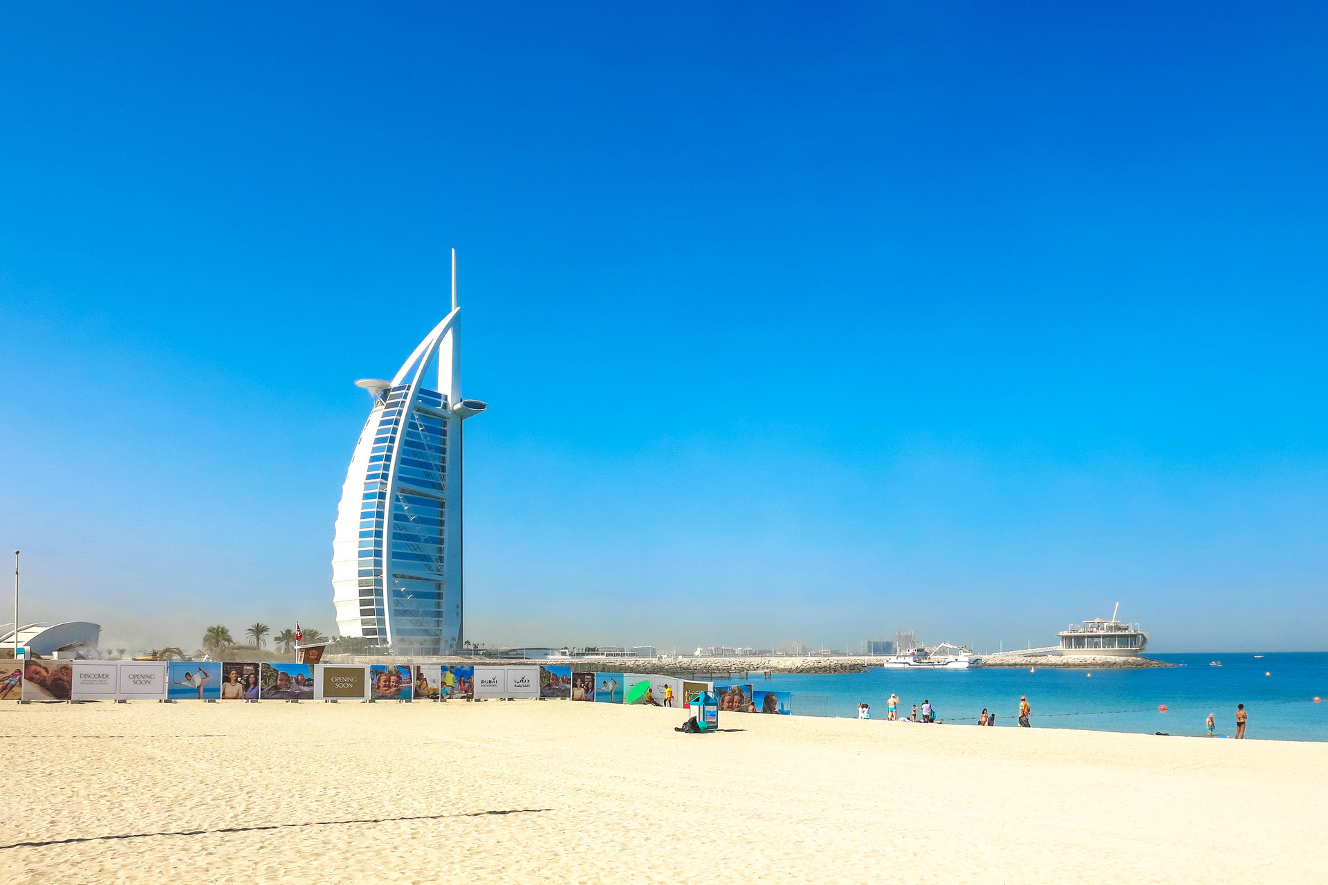 中东旅游业显现逐步恢复势头
