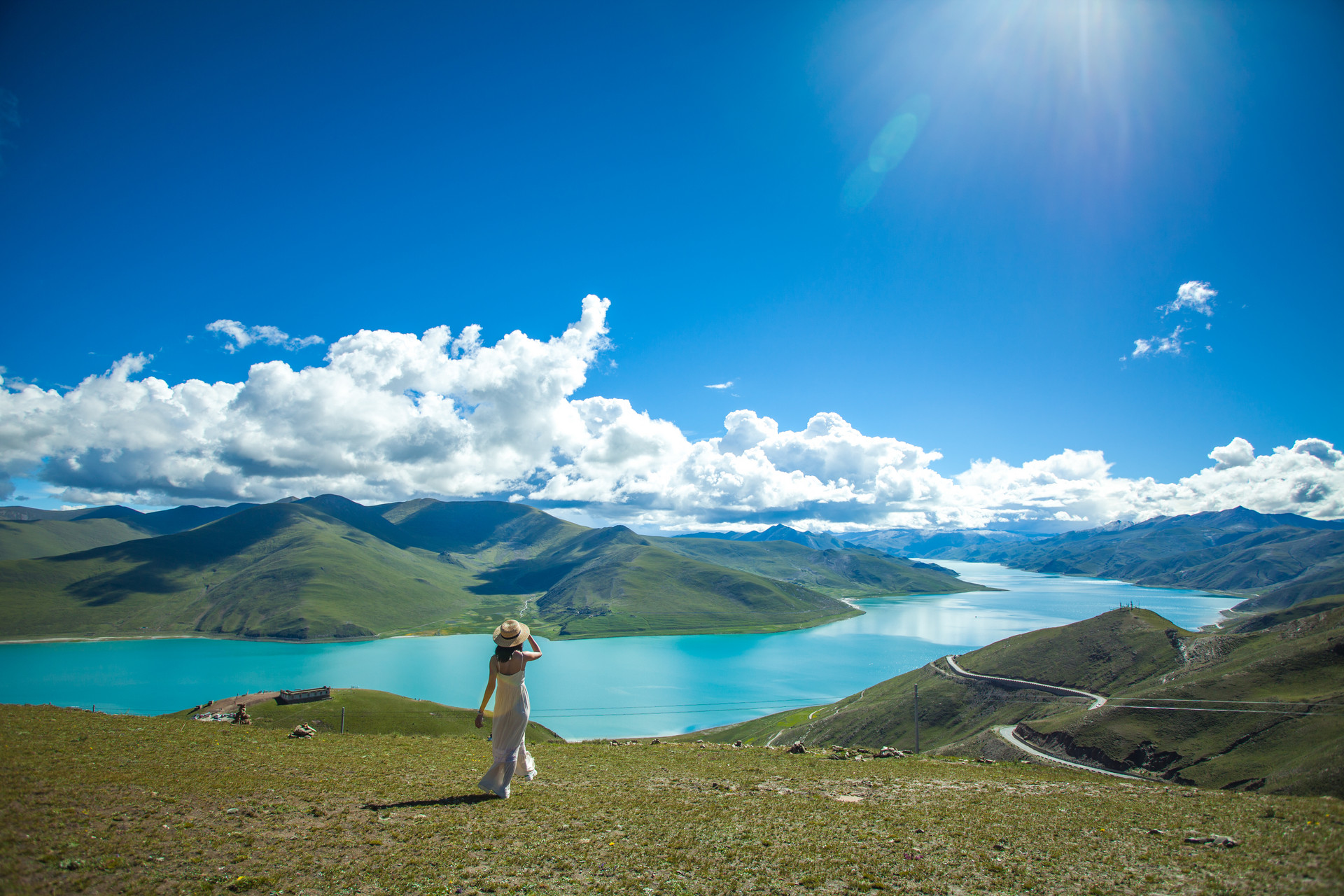 去年西藏乡村旅游接待游客1061万人次 实现收入12.17亿元