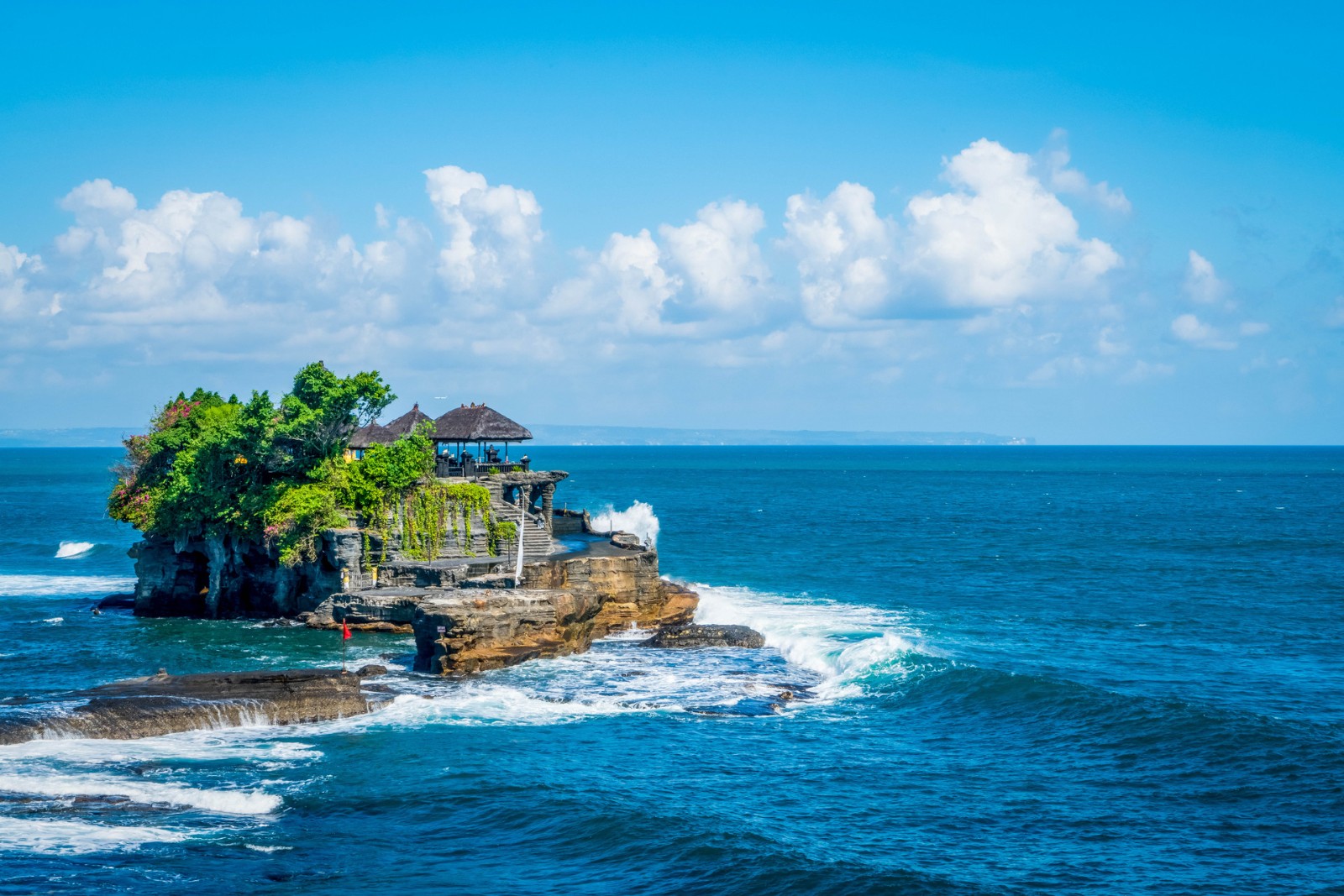 巴厘岛2021年前10个月仅接待45名国际游客