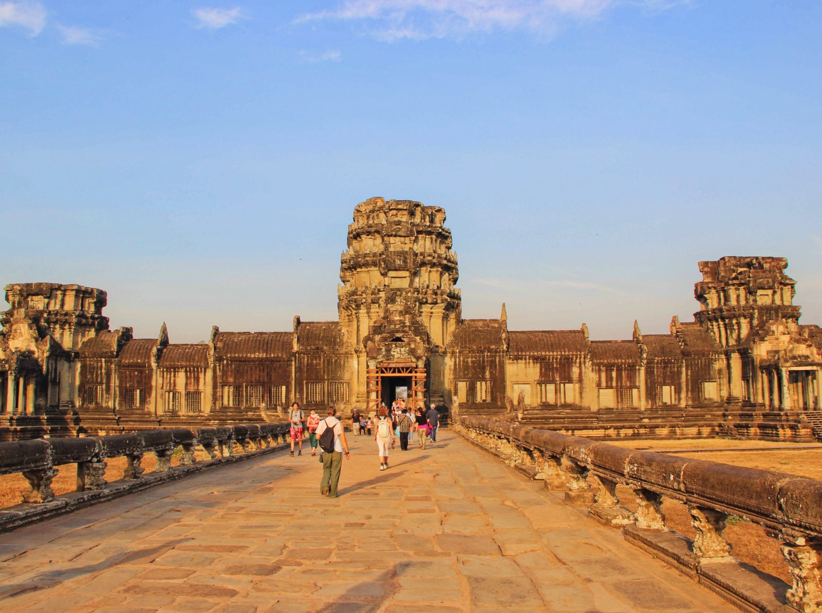 门票收入增长 柬埔寨吴哥古迹旅游复苏
